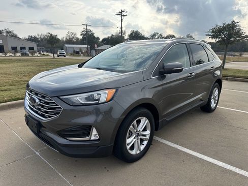 Used 2019 Ford Edge SEL w/ Equipment Group 201A image 1