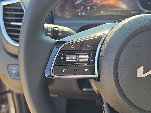 New 2026 Kia Seltos EX FWD image 29