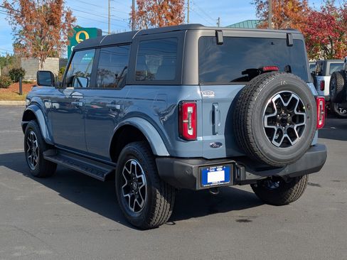 New 2025 Ford Bronco Outer Banks image 13