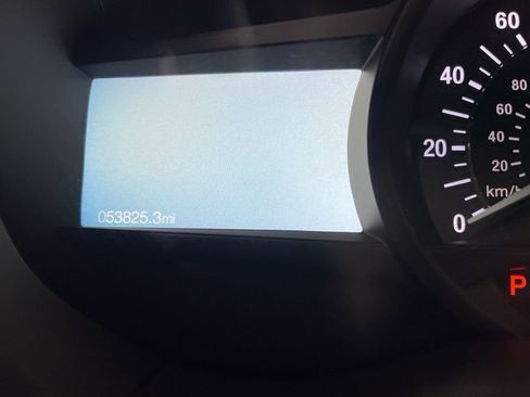 Used 2024 Ford Edge SEL image 2