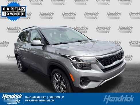 Used 2023 Kia Seltos EX AWD/4WD image 1