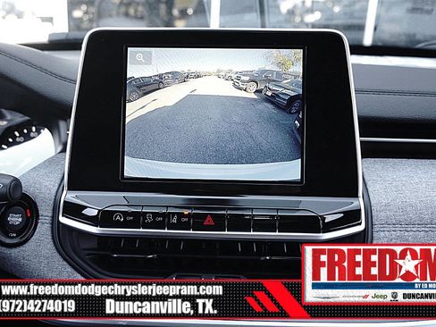 New 2026 Jeep Compass Latitude image 23