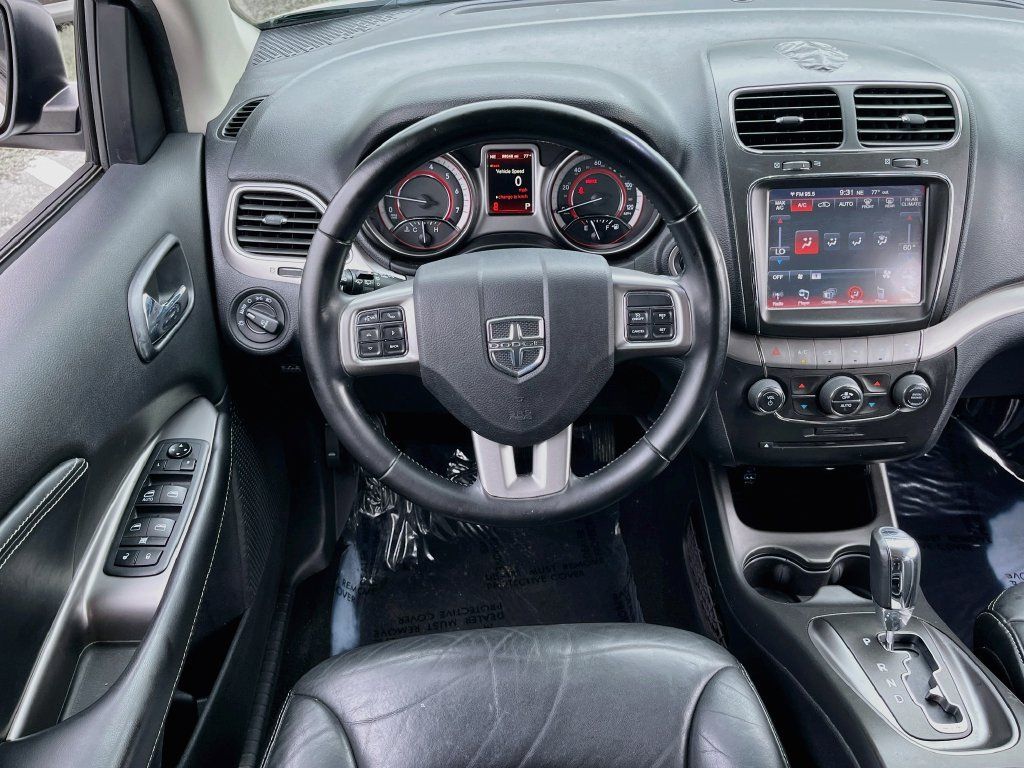 Used 2020 Dodge Journey Crossroad FWD image 21