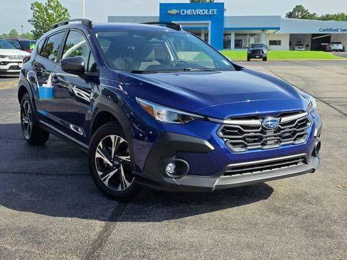 Used 2025 Subaru Crosstrek 2.5i Premium AWD/4WD image 2