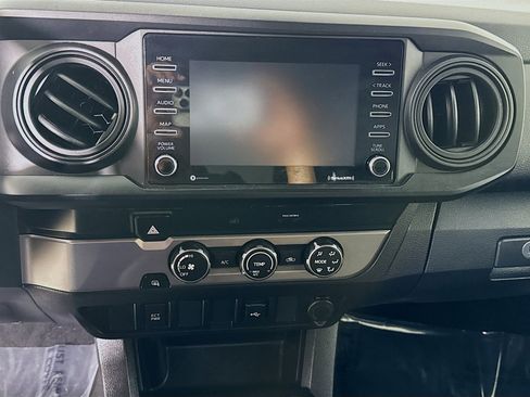 Used 2021 Toyota Tacoma SR image 18