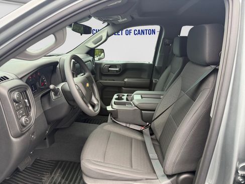 New 2026 Chevrolet Silverado 1500 Custom w/ LPO, Dark Essentials Package AWD/4WD image 9