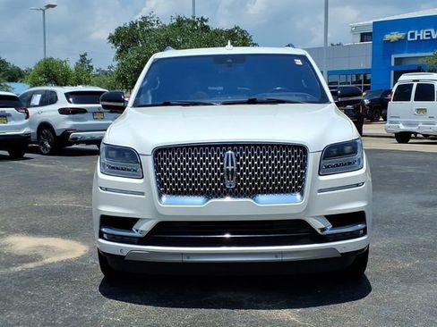 Used 2019 Lincoln Navigator Reserve AWD/4WD image 2