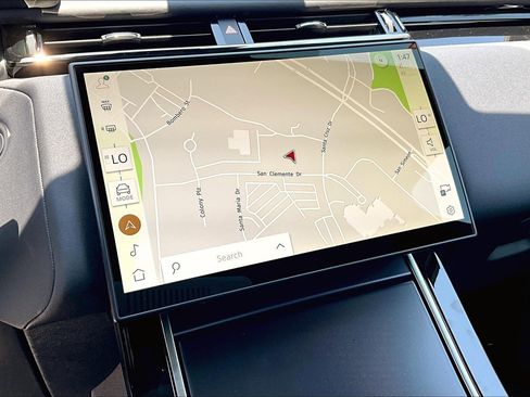 New 2026 Land Rover Range Rover Velar Dynamic SE image 8