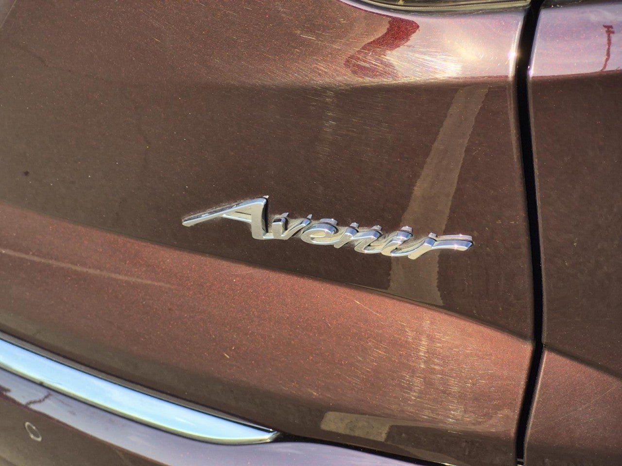 Certified 2022 Buick Enclave Avenir w/ Avenir Technology Package AWD/4WD image 8