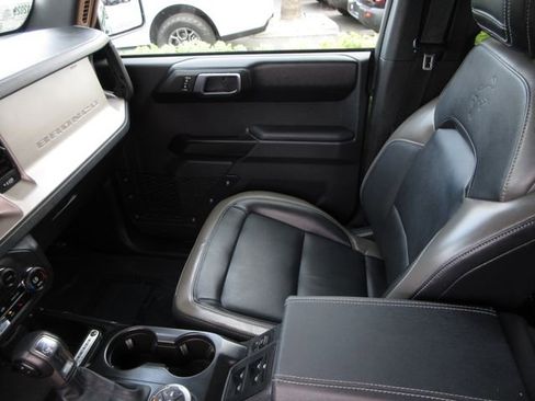 Certified 2025 Ford Bronco Outer Banks image 23