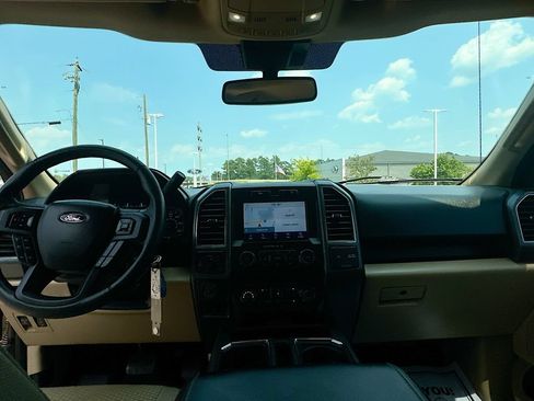 Used 2020 Ford F150 XLT w/ Equipment Group 302A Luxury AWD/4WD image 3
