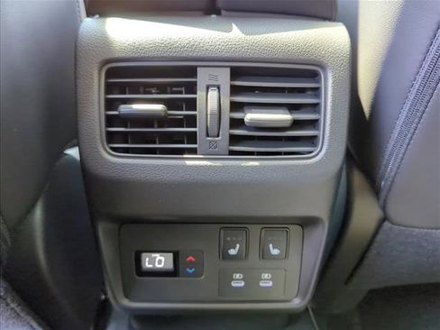 New 2026 Nissan Rogue Platinum w/ Platinum Premium Package AWD/4WD image 19