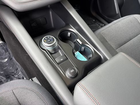 New 2026 Ford Explorer Active AWD/4WD image 15