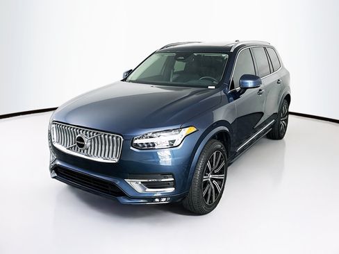 Used 2025 Volvo XC90 B5 Core w/ Protection Package Premier AWD/4WD image 3
