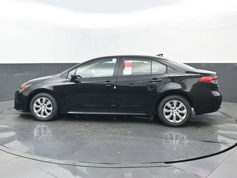 New 2026 Toyota Corolla LE FWD image 20