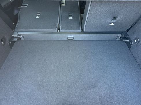 Certified 2025 Mercedes-Benz GLA 250 4MATIC image 15