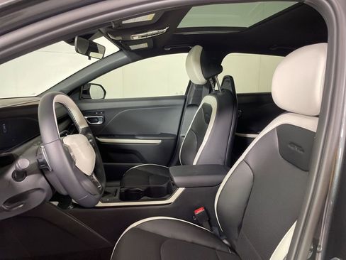 New 2025 Kia K4 GT-Line w/ GT-Line Premium Package image 19