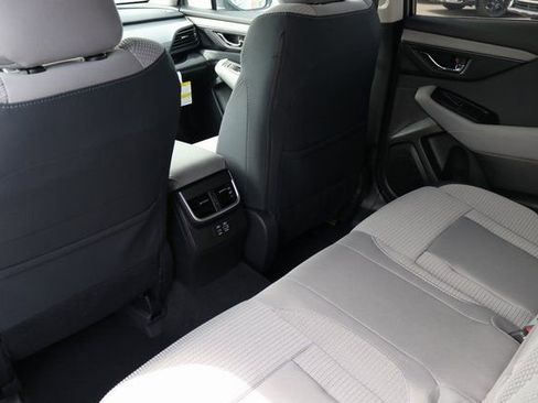 Used 2025 Subaru Outback Premium AWD/4WD image 15