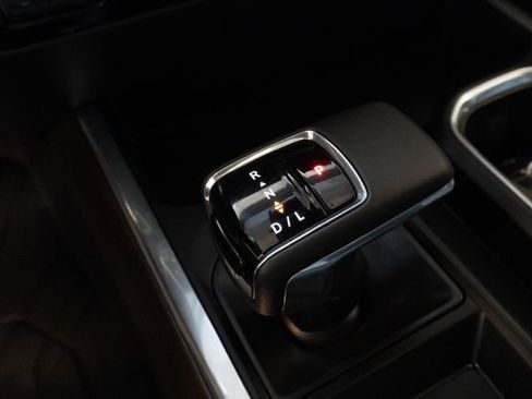 Used 2024 Chevrolet Silverado 1500 High Country w/ High Country Premium Package image 33