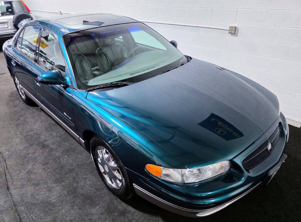 Used 2000 Buick Regal GS w/ GSE Pkg FWD image 33
