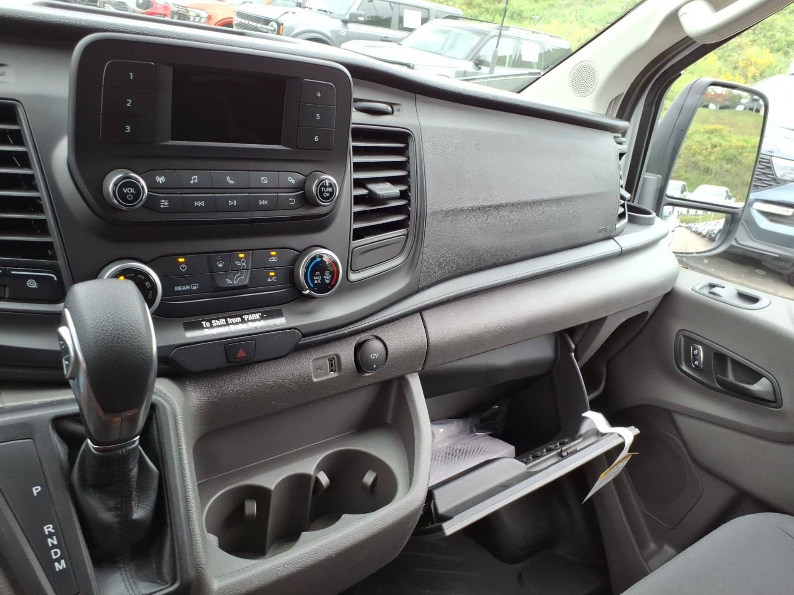 Used 2025 Ford Transit 250 Low Roof w/ Exterior Upgrade Package RWD image 14