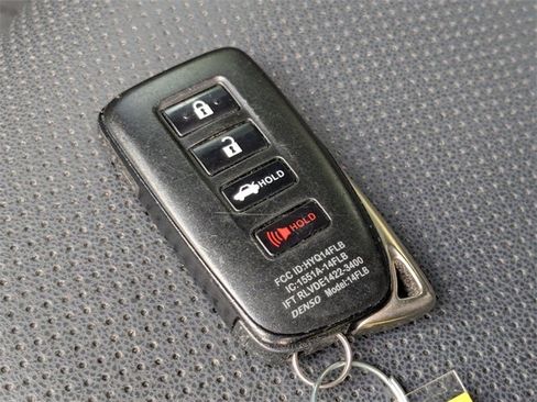 Used 2023 Lexus IS 350 F Sport image 31