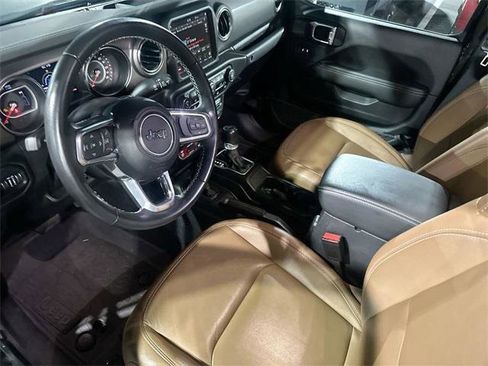 Used 2022 Jeep Gladiator Rubicon image 19