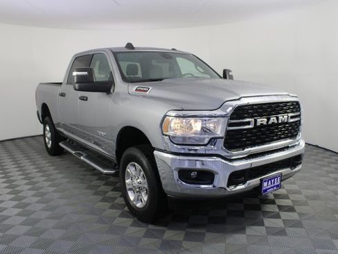 Used 2024 RAM 2500 Big Horn w/ Bed Utility Group image 24