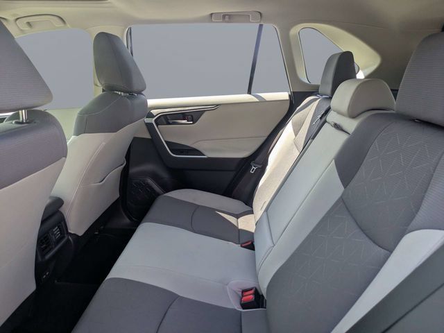 Used 2025 Toyota RAV4 XLE w/ Convenience Package AWD/4WD image 14