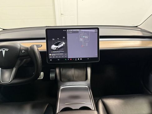 Used 2023 Tesla Model 3 Performance image 18