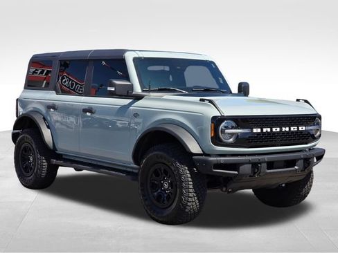 Used 2024 Ford Bronco Wildtrak AWD/4WD image 7