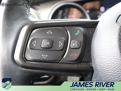 Used 2023 Jeep Wrangler Unlimited w/ Cold Weather Group AWD/4WD image 25
