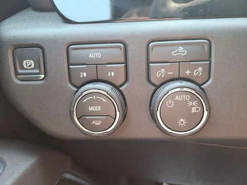 New 2026 Chevrolet Silverado 1500 LT AWD/4WD image 28