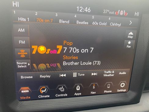 Used 2021 Jeep Wrangler Willys image 24