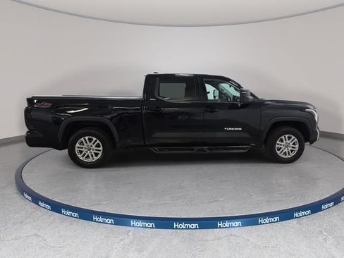 Used 2022 Toyota Tundra SR5 w/ SR5 Premium Package AWD/4WD image 5