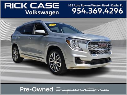 Used 2022 GMC Terrain Denali w/ Denali Premium Package