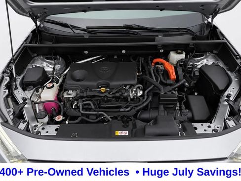 Used 2023 Toyota RAV4 XLE AWD/4WD image 15