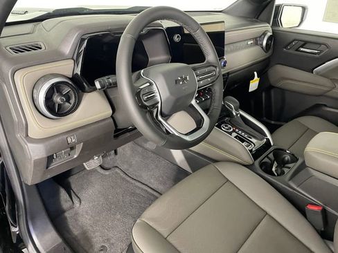 New 2026 Chevrolet Colorado ZR2 w/ Technology Package AWD/4WD image 3
