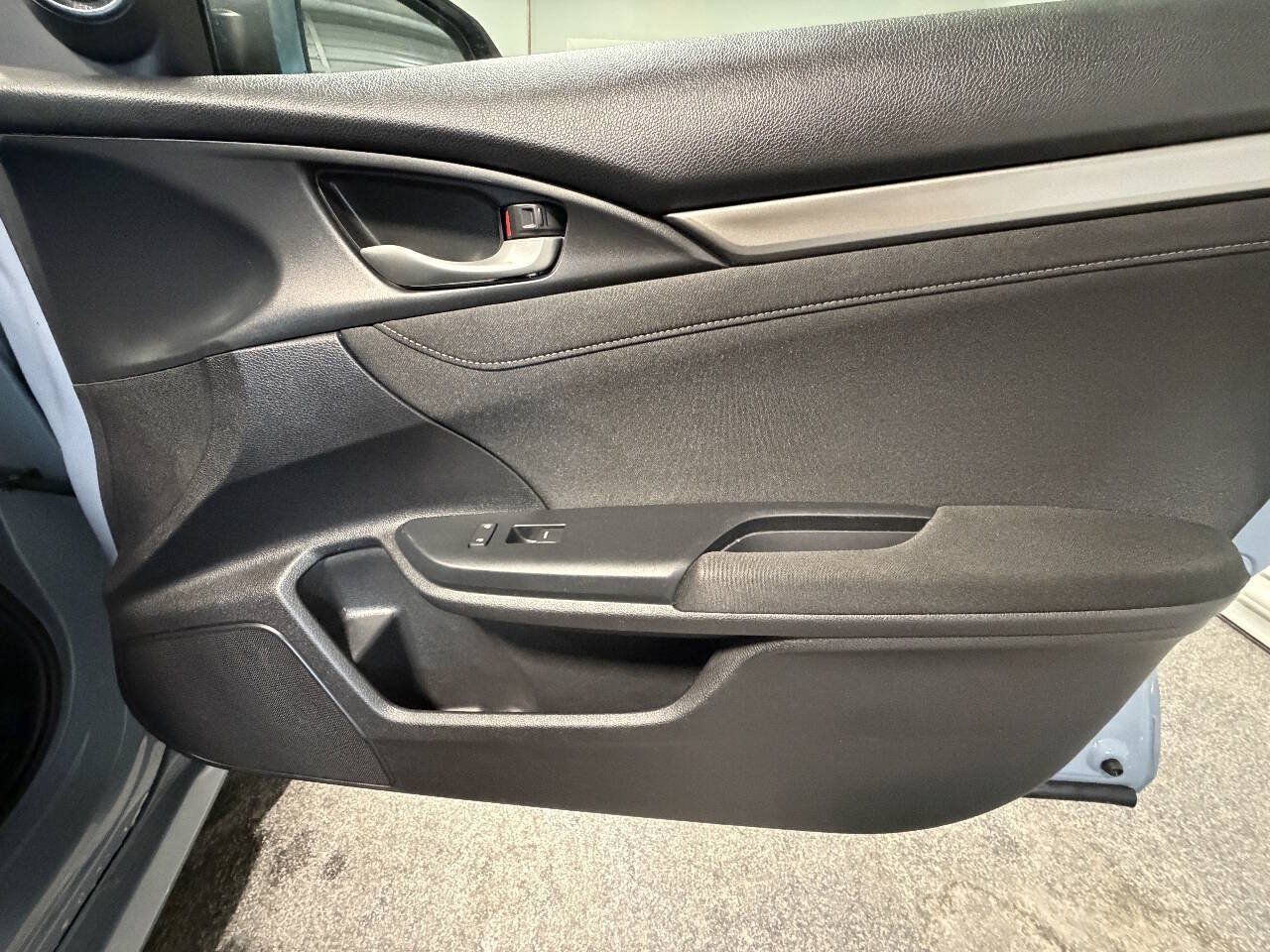 Used 2017 Honda Civic EX image 20