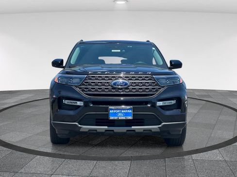 Certified 2023 Ford Explorer XLT w/ Equipment Group 202A RWD image 11