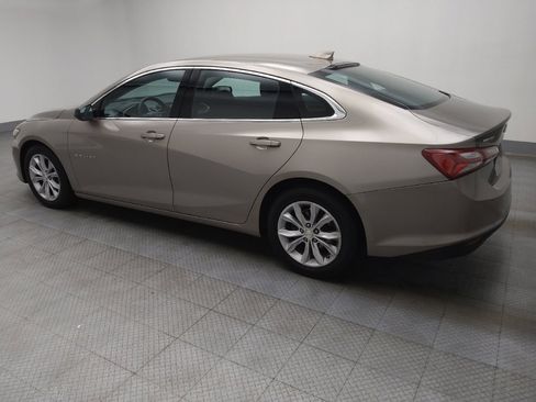 Used 2022 Chevrolet Malibu LT image 3