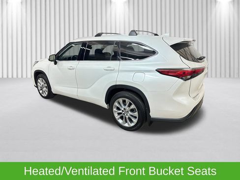 Used 2023 Toyota Highlander Limited AWD/4WD image 10