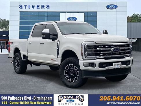 Used 2024 Ford F250 Platinum image 1