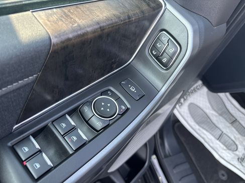 Used 2024 Ford F350 Lariat w/ Camper Package image 16