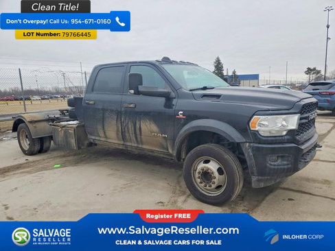 Used 2020 RAM 5500 Tradesman w/ Max Tow Package image 5