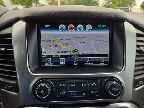 Used 2019 Chevrolet Suburban LT RWD image 26