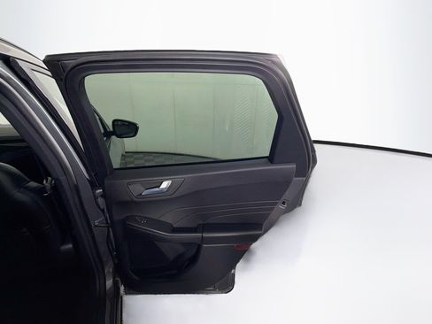 Used 2025 Ford Escape ST-Line FWD image 29