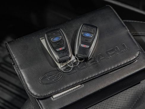 Used 2017 Subaru Outback 3.6R Limited AWD/4WD image 65