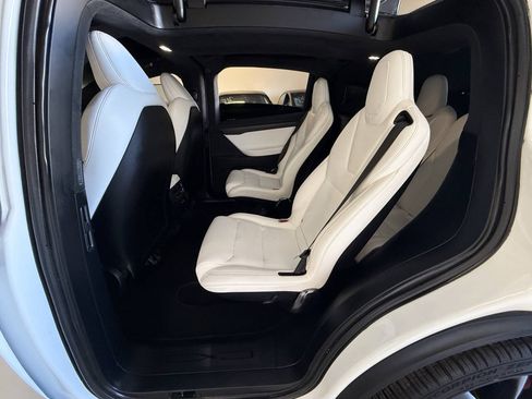 Used 2020 Tesla Model X Performance AWD/4WD image 27