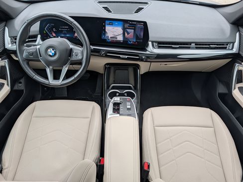 Used 2023 BMW X1 xDrive28i w/ Convenience Package AWD/4WD image 10